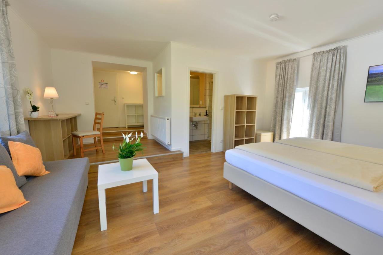 Pension Gambrinus Passau Exterior foto